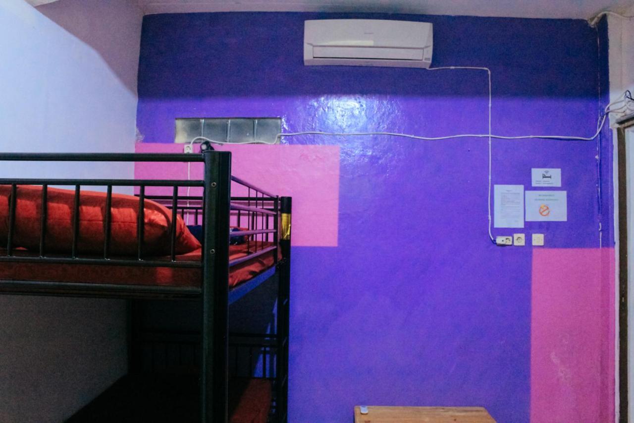 Simplycity Hostel Syariah Bandung Exterior foto